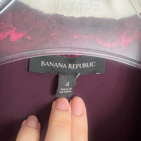 Banana Republic Lace Tie-belt Shirt Dress Belted Purple Pink Maroon
-Size 4-NWT - Picture 7 of 10
